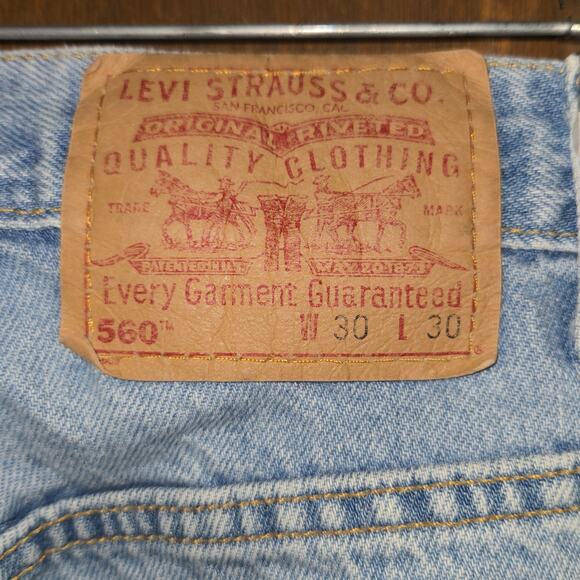 Vtg Levi 560 Jeans Mens 30X30 (29) Made in USA Loose Fit Tapered Leg Denim 90s - Picture 4 of 16